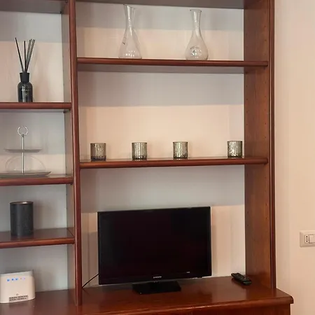 Casa Laura Centre And